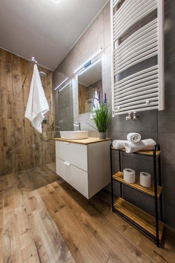 Sloneczna Apartamenty Katoviçe Dış mekan fotoğraf
